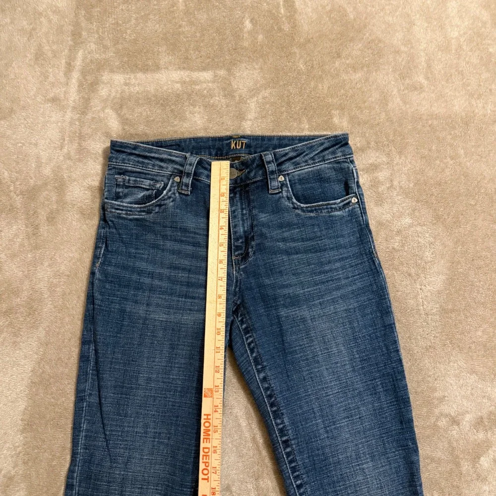 KUT from the Kloth Womens Straight Leg Jeans Blue Medium Wash Size 4L